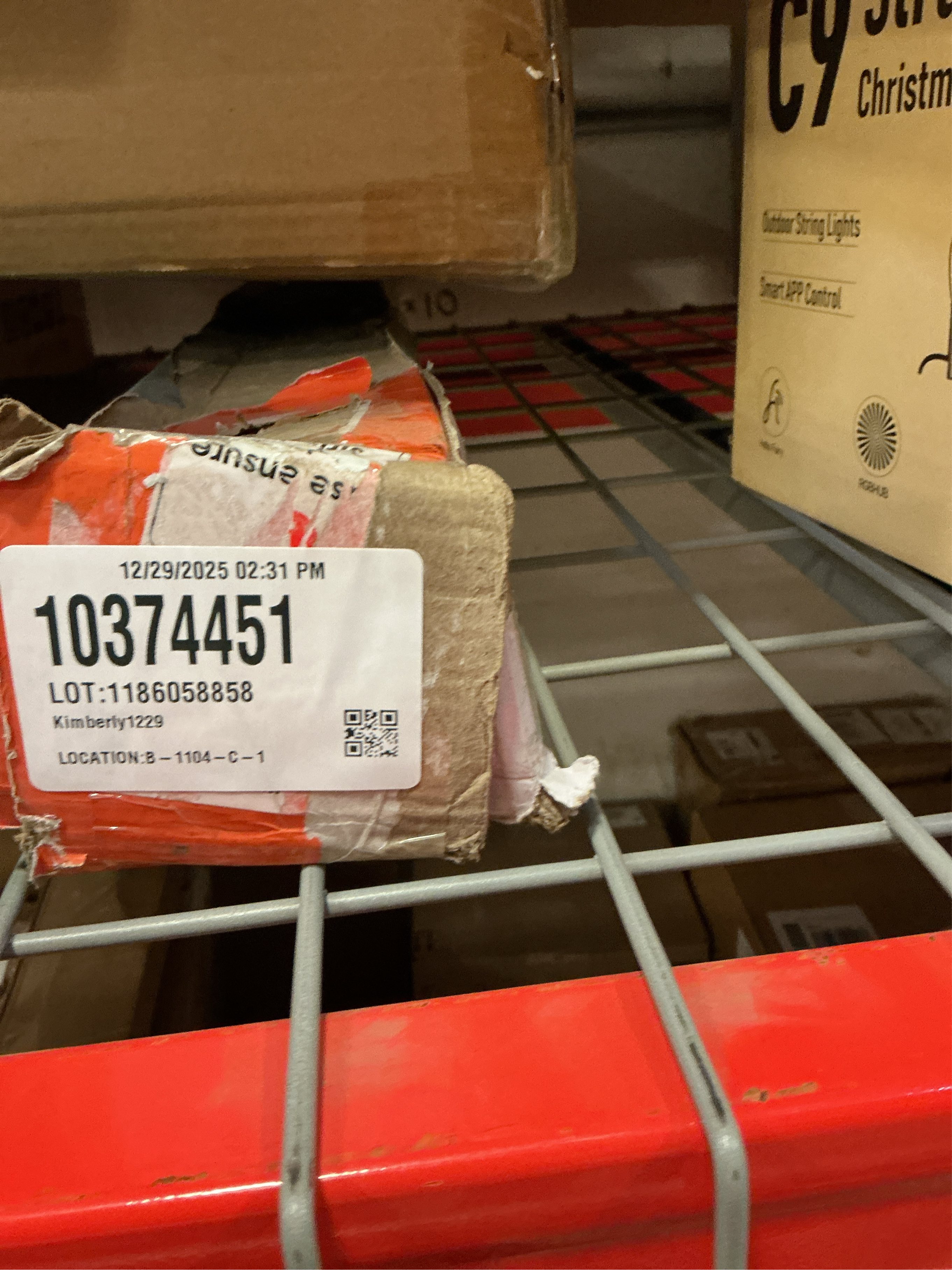 Reinforced 42 Inch Extra Tall Retractable Dog Gate with Reinforced Strips 55 Inch Wide Retractable Baby Gates for Doorways Anti-Scratch Extra Tall Dog Gate Outdoor Pet Gates for Dogs Indoor, Black