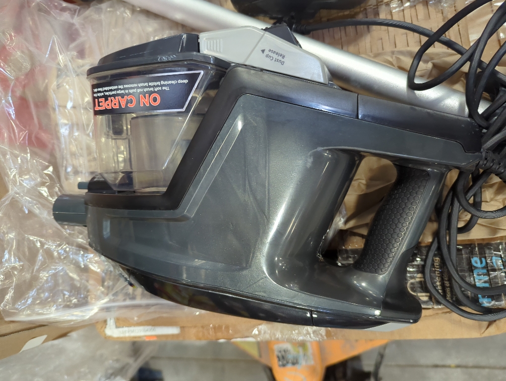 Shark Duo Cleaning Vaccum