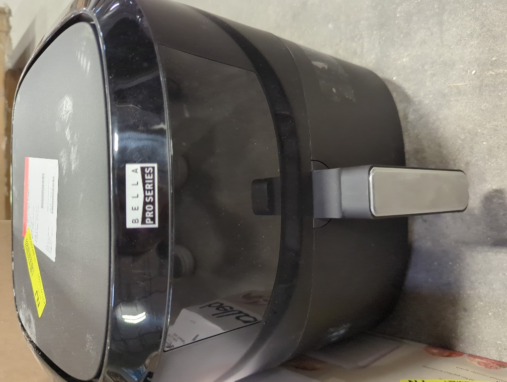 bella PRO - 8-qt. Touchscreen Air Fryer with Divided Basket - Matte Black