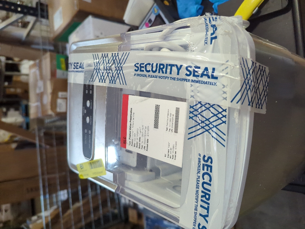 Insignia™ - Portable Ice Maker with Auto Shut-Off - Gray