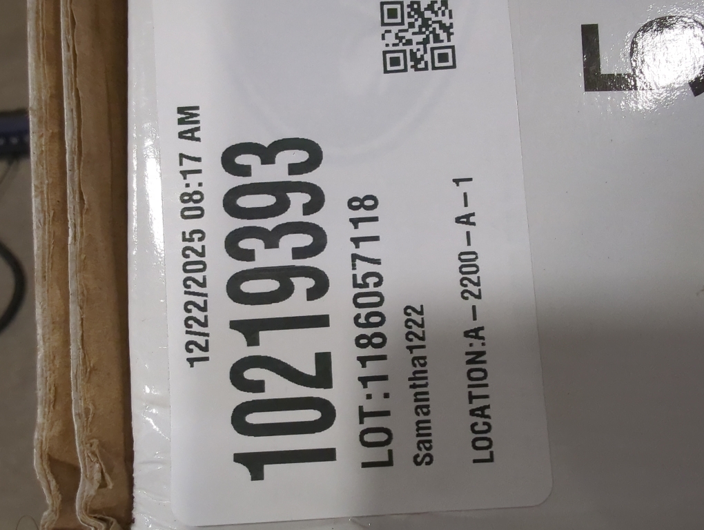 Savage 5x12' White Background Floor Extended Backdrop Travel Kit (water damage on case not product)