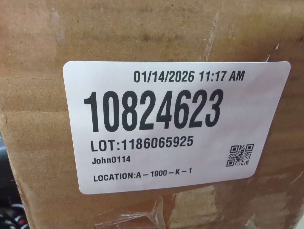 ZELUS Football Throwing Net, Quarterback Training Equipment with 5 Target Pockets, Football Practice Throwing Passing Accuracy Trainer with Carry Bag Ground Stakes for Kids Adults