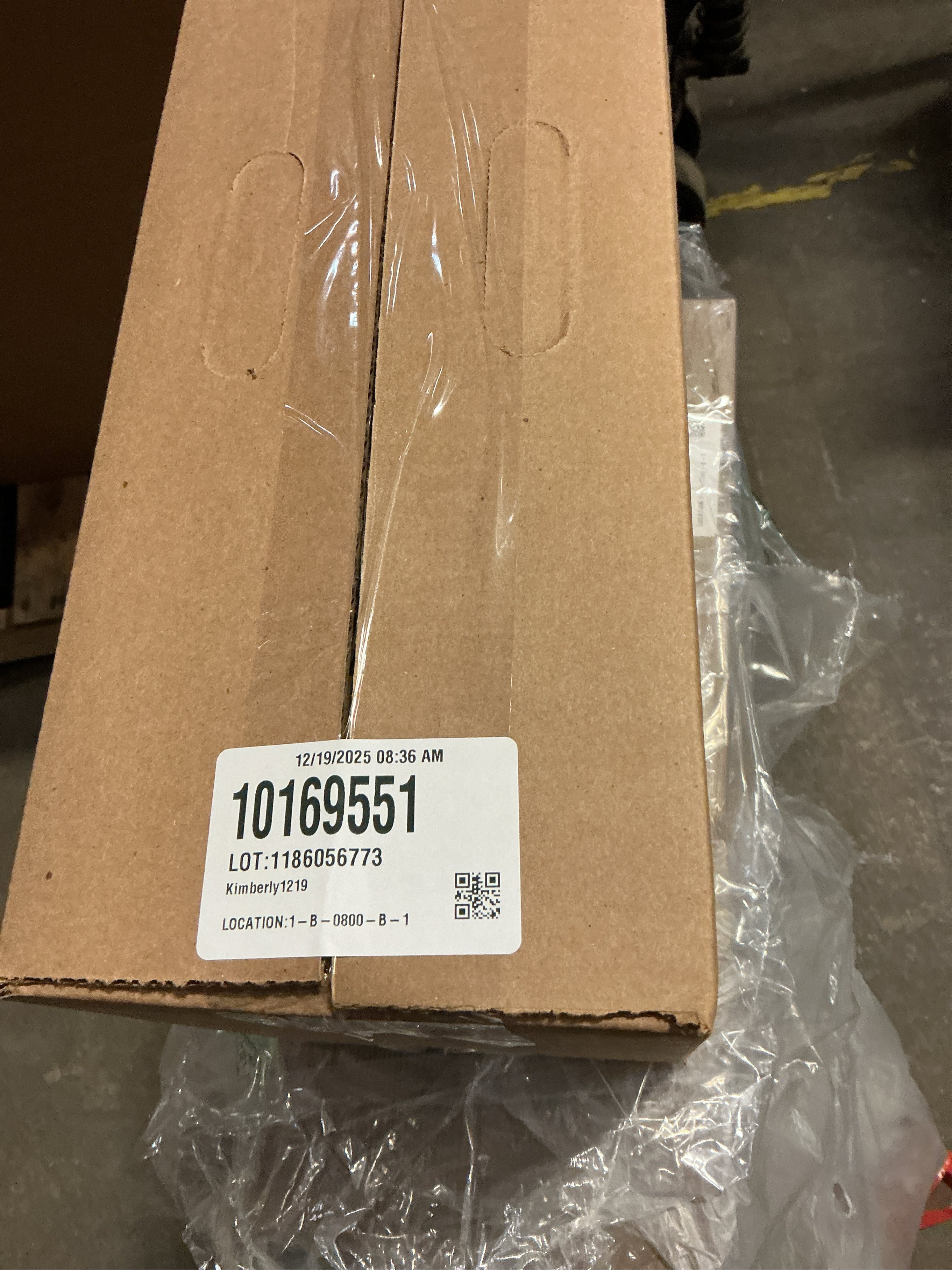 WESHIONGOO Chunky Knit Blanket Throw Knitted Throw Blankets for Couch Bed Fluffy Soft Blanket with Jumbo Chenille Yarn Thick 100% Handmade (Brown)