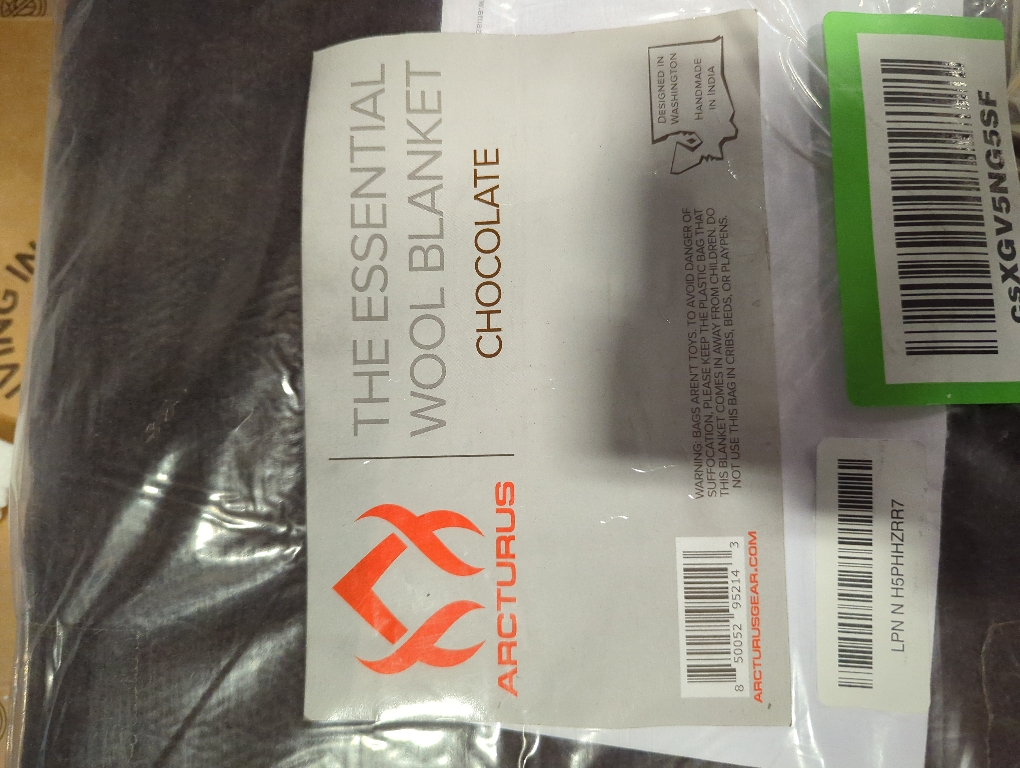 Arcturus Military Wool Blanket - 4.5 lbs, Warm, Thick, Washable, Large 64 x 88 - Great for Camping, Outdoors, Sporting Events, and Survival Kits (chocolate)