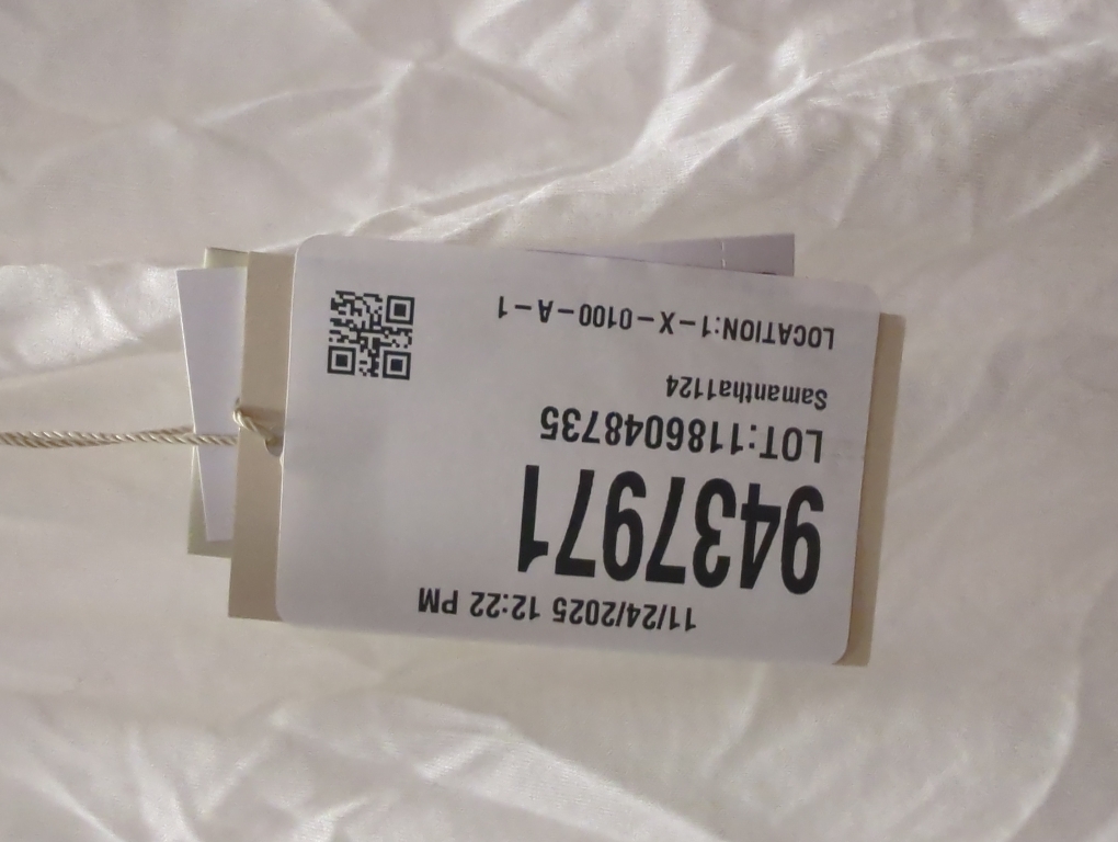 Elie Tahari  size small petite (cream color) women's top