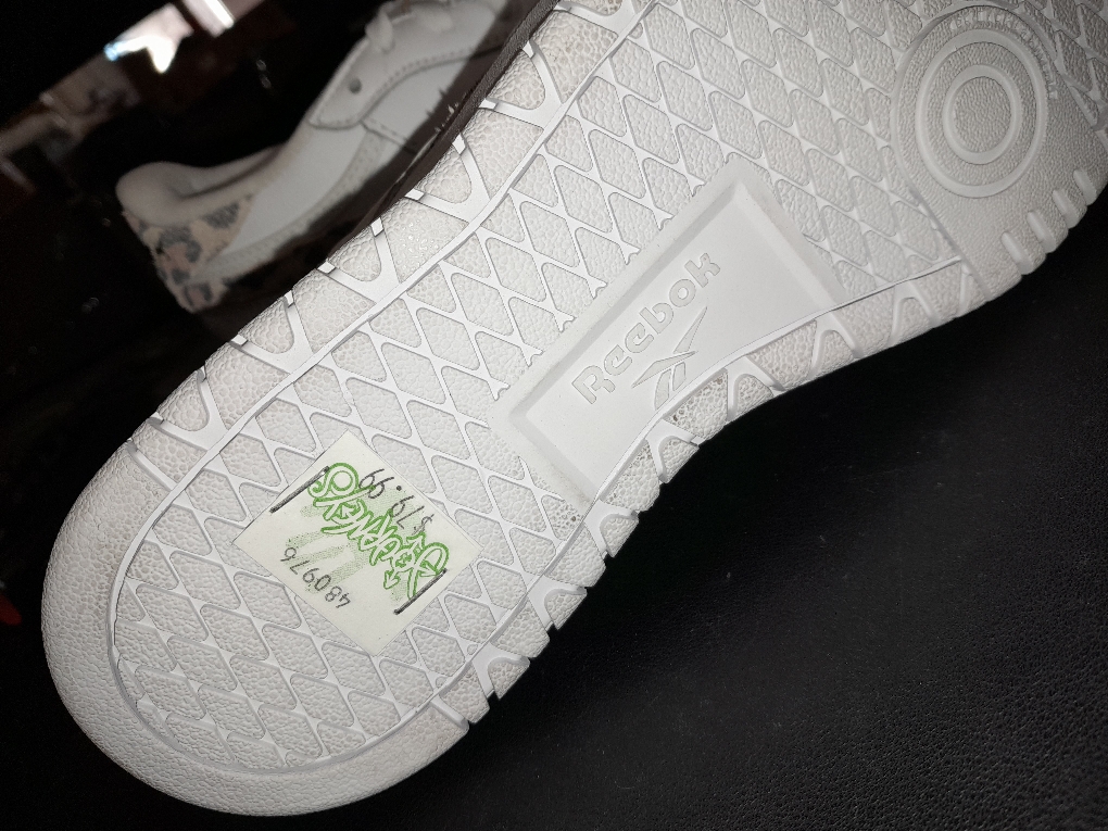 Reebok Women's Gymnastics Sneaker size 8