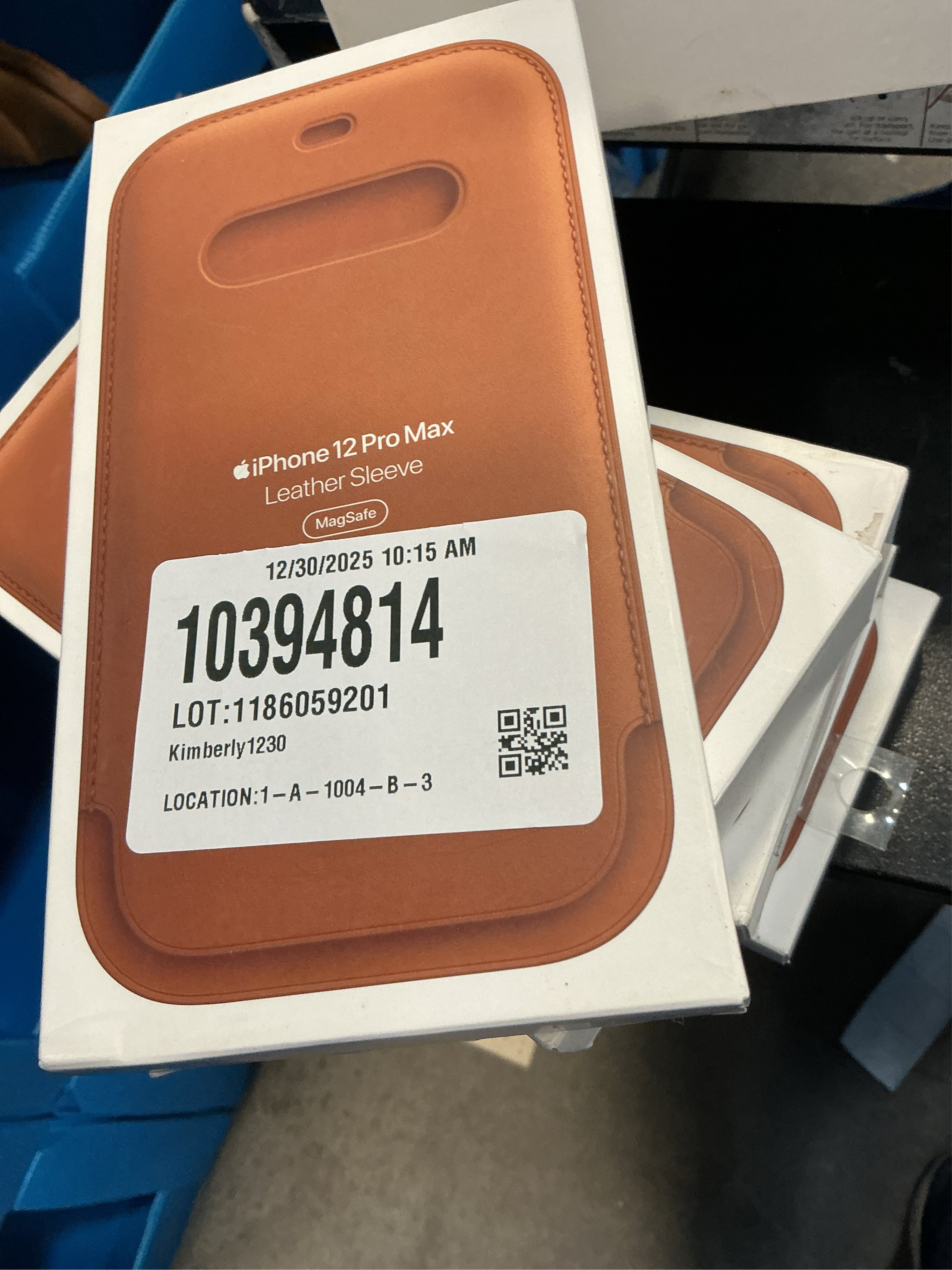 Official Leather Sleeve for MagSafe for iPhone 12 Pro Max - Saddle Brown
