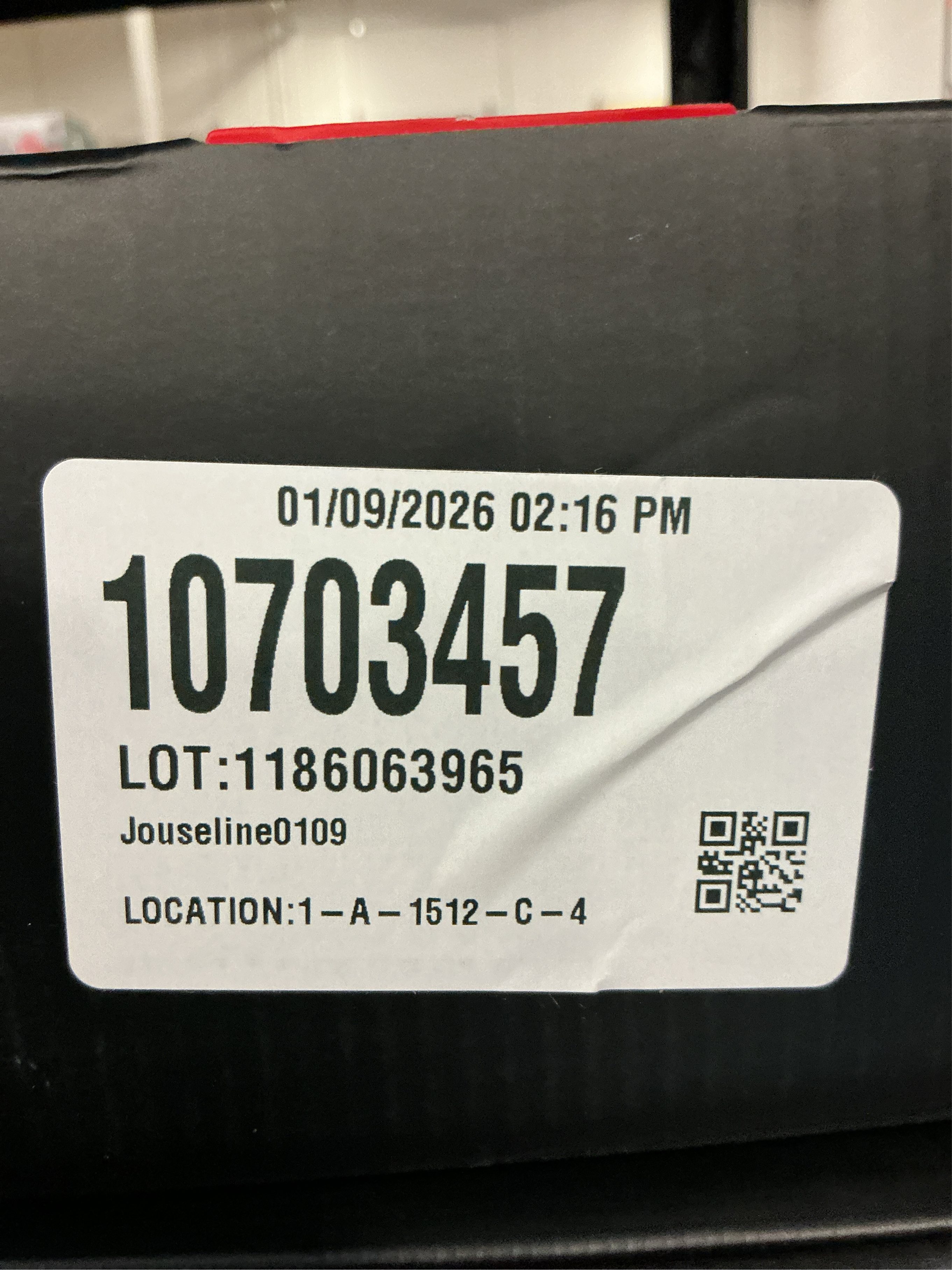 Throne Boss Gaming Bean Bag Chair Cover for Adults with High Back, Red – Large Floor Gaming Chair Cover, Easy to Clean Fabric, Large Pockets, Headphone Hanger, Requires 350 Liters Polystyrene Beans