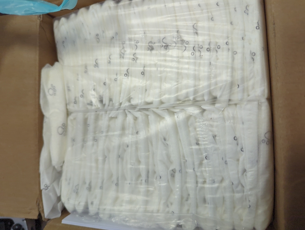 Amazon Basics Male Dog Diapers, 30 Count, X-Small, Ultra Absorbent Disposable Wrap with Secure Fit, Leakproof and Comfortable