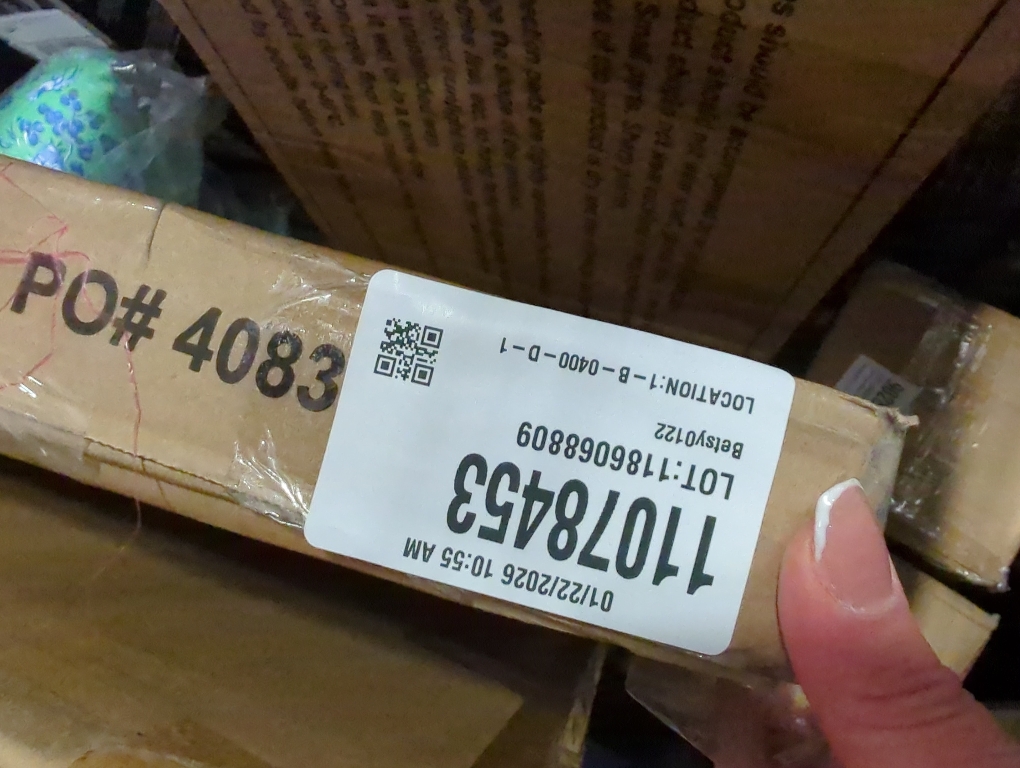 Wooden High Chair for Baby & Toddler – Restaurant-Style Stackable HighChair with Commercial Grade Solid Wood for Dining Table & Kitchen – Compact & Portable Design for Home & Restaurant Use - Black