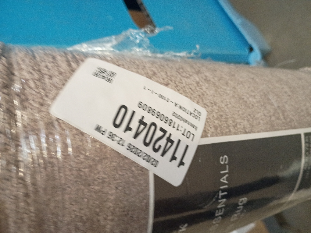 4' ' Mohawk Area Rugs