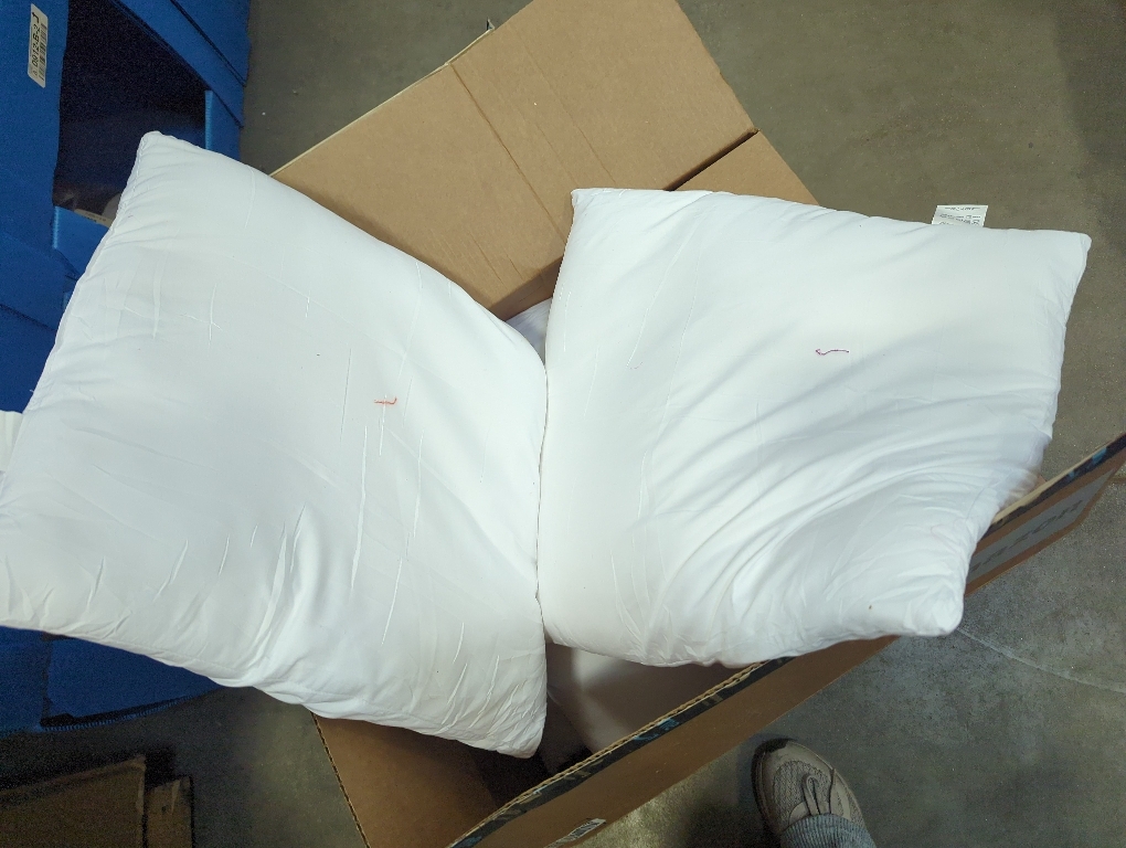 MIULEE 18x18 Inch Pillow Inserts Pack of 6 with 100% Textured Woven Fabric Cover