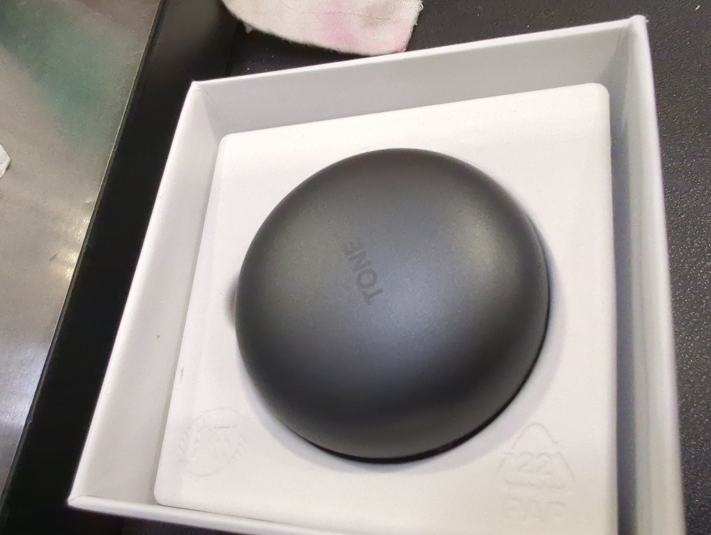 LG TONE Free FP9 Plug and Wireless True Wireless Bluetooth UVnano Earbuds, Black