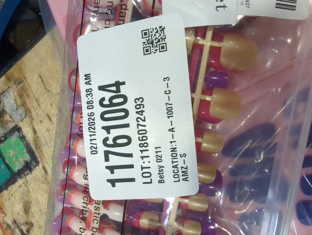 Maitys 576 Pieces 24 Sets Short Press on Toenails for Women Glossy (Classic Colors)