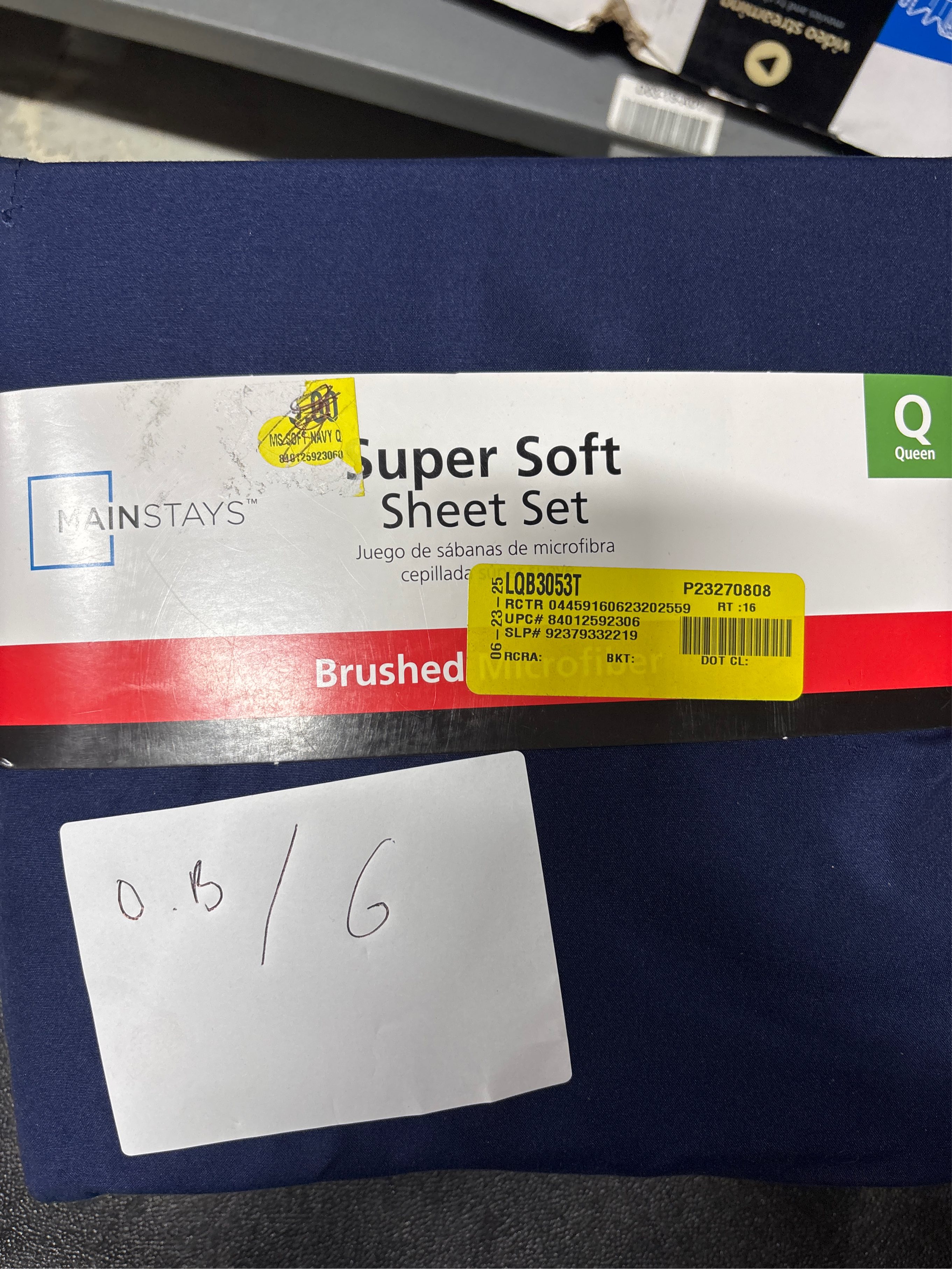 Mainstays Super Soft Recycled Brushed Microfiber Bed Sheet Set, Queen, Navy, 4 Piece