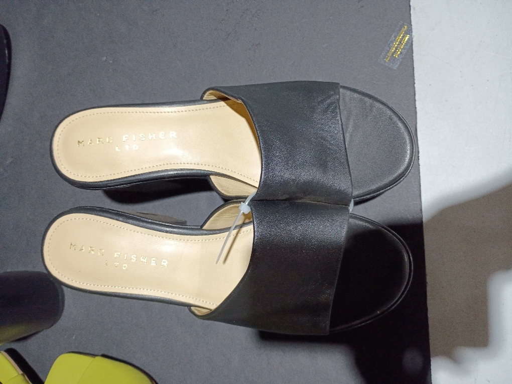 Marc Fisher LTD Women's Forina (Size 8. 1/2)