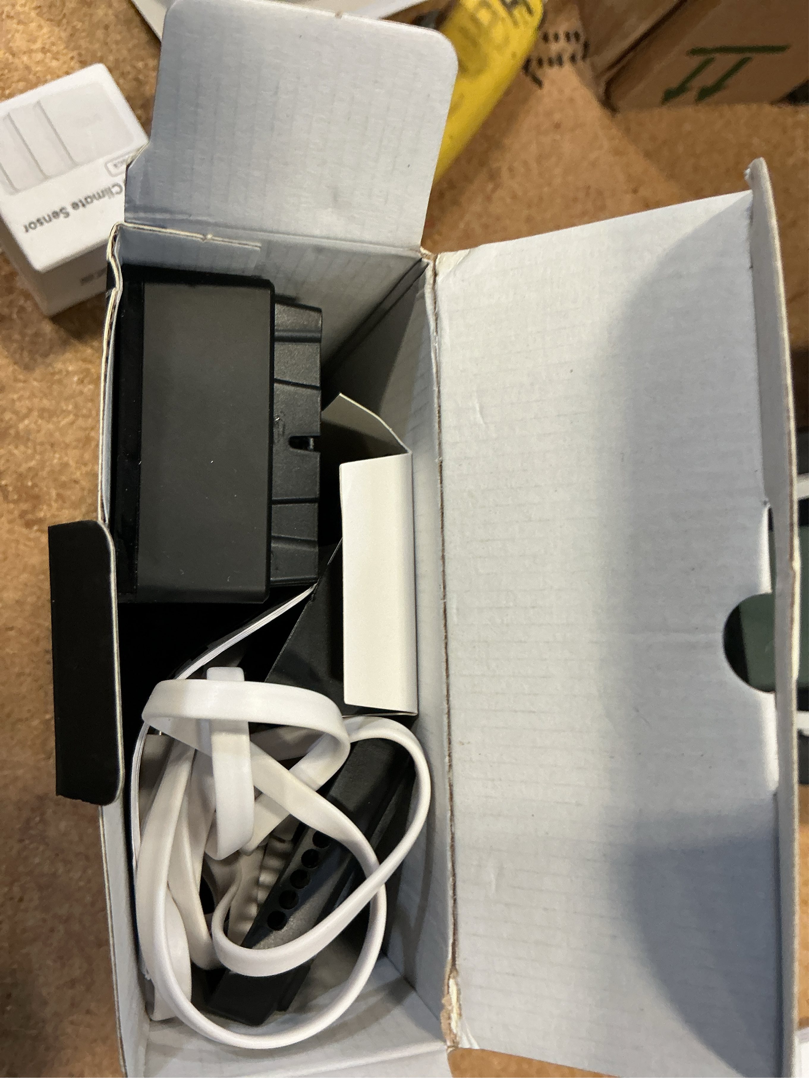 Wireless Duo Cam Video Doorbell, Battery Powered, 2K Full HD Video, 2 Cameras (People and Package), Color Night Vision