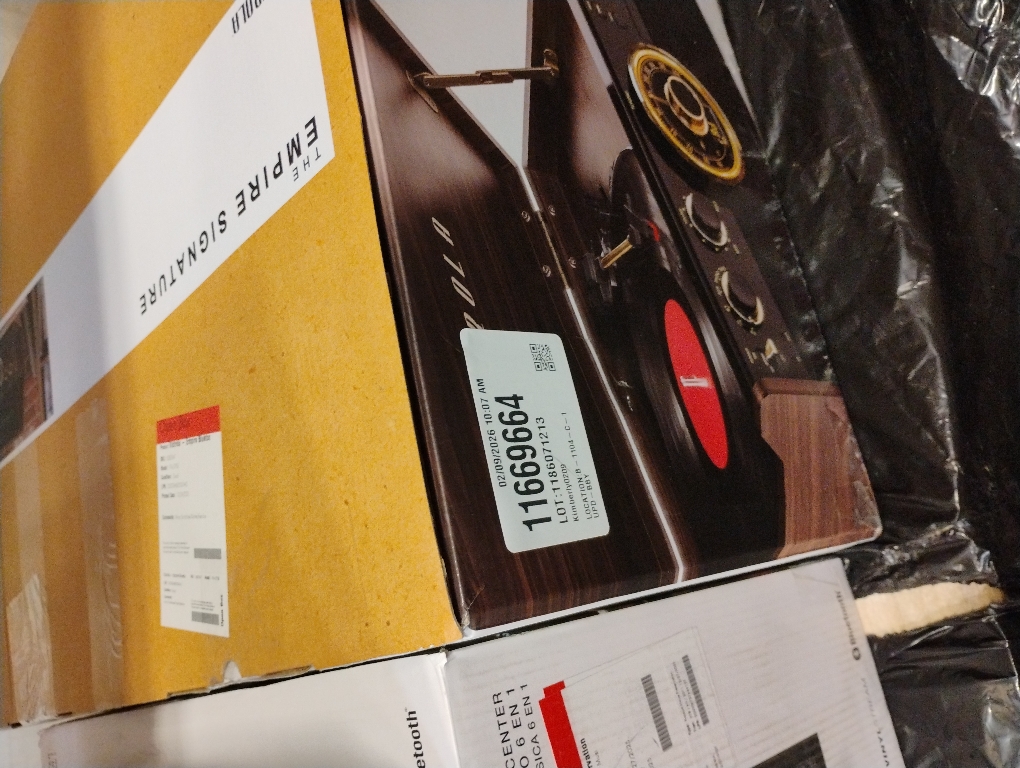 Victrola Empire 7-in-1 Bluetooth Record Player with 3-Speed Turntable, CD, Cassette Player and Radio (Espresso)