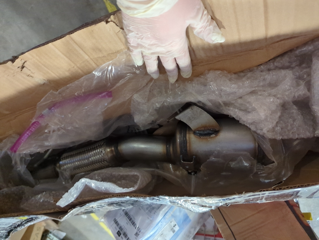 KAC Catalytic Converter Replacement for 2012-2018 Focus SE/SEL/Titanium/S L4 2.0L Stainless Steeland Ceramic Material Ref.No # 674137 1Pcs (EPA Compliant)