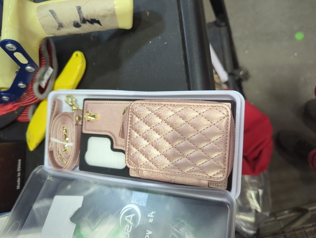 Phone Case for Samsung Galaxy S22 Ultra 5G Wallet Cell Cover with Tempered Glass Screen Protector Wrist Crossbody Strap RFID Blocking Card Holder S22ultra 22S S 22 S22ultra5g 6.8 Women Girls Rose Gold