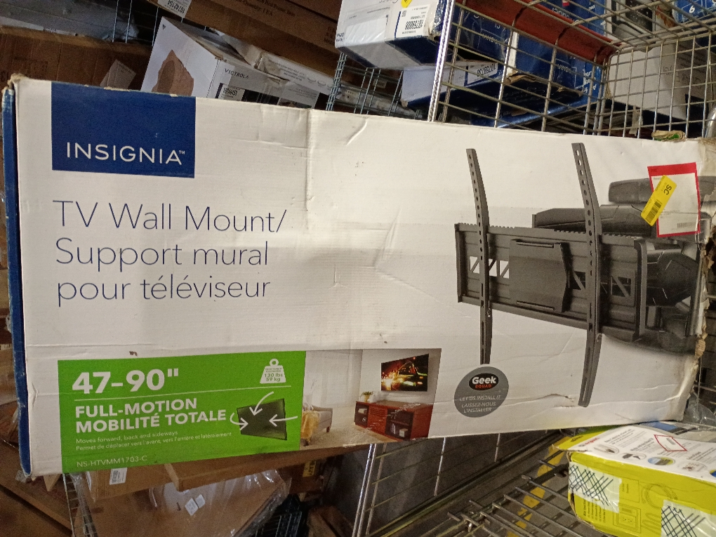 Insignia NS-HTVMM1703-C - Bracket - for flat panel - steel - black - screen size: 47-80 - wall-mountable