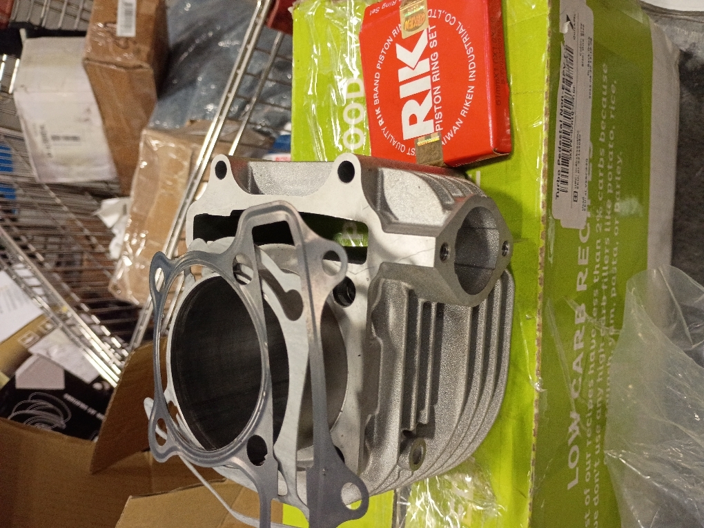 Mokuo GY6 170cc 61mm/2.40 Cylinder Top End Rebuild Kit with Piston Ring Gasket in Aluminum Alloy Material,Fit for Chinese GY6 4-stroke 152QMI 157QMJ Engine,61MM