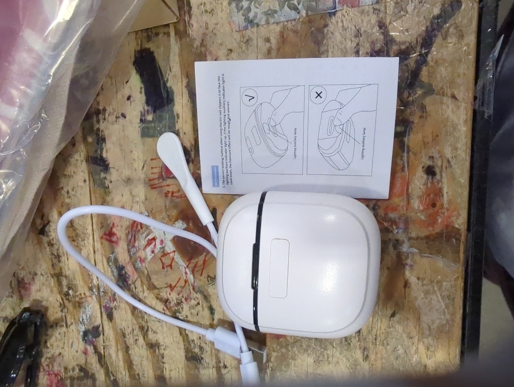 Electric Nail Clipper, 2026 Improved Nail Clippers Set, Includes an Automatic 2-in-1 Nail Clippers (with LED Light & Storage Box), an Oblique Nail Clippers, Ideal for All Your Nail Care Needs - Green