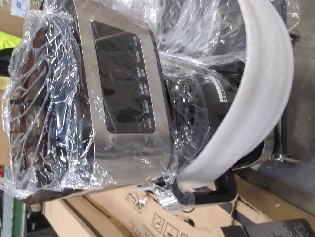 bella PRO - 12-Cup Programmable Coffee Maker - 90194 - Stainless Steel