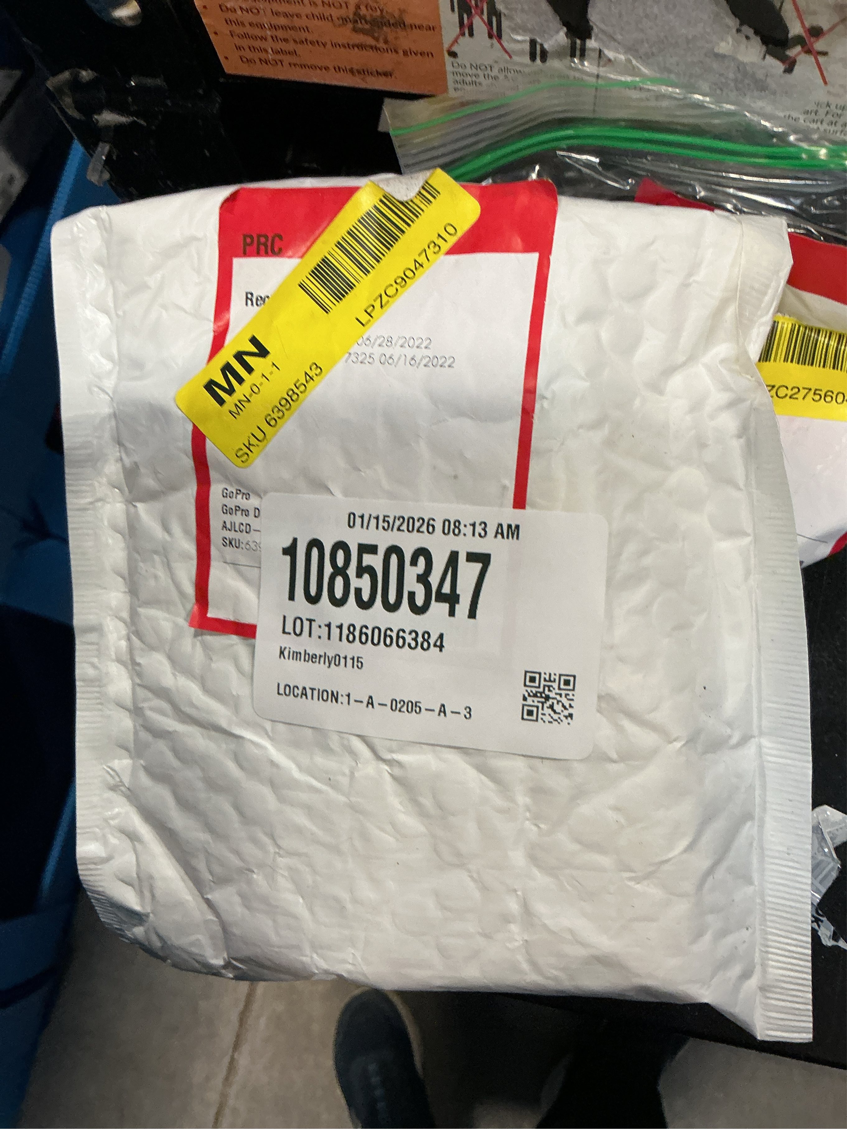 2 packs Apple Wired EarPods with Remote and Mic