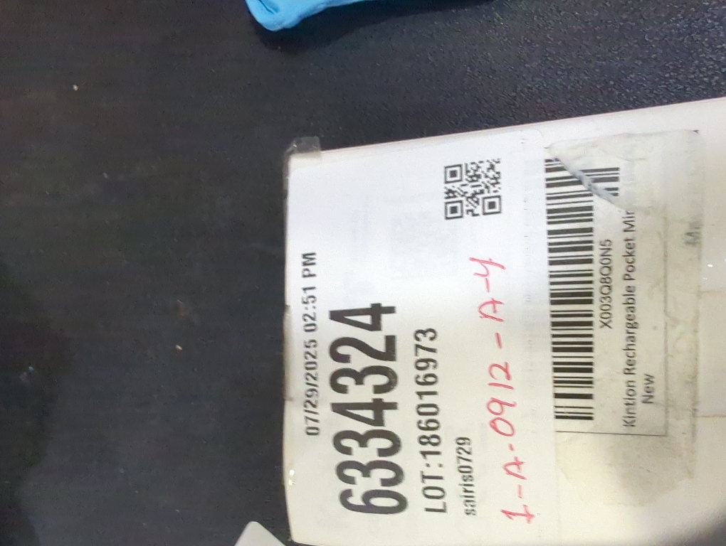 Kintion Rechargeable Pocket Mirror, Double Sided 1X/3X Magnification Compact Vanity Mirror, 3 Color Lights, Dimmable, Small Portable Wallet Mirror, Lighted Travel Mirror for Women Gifts, Black