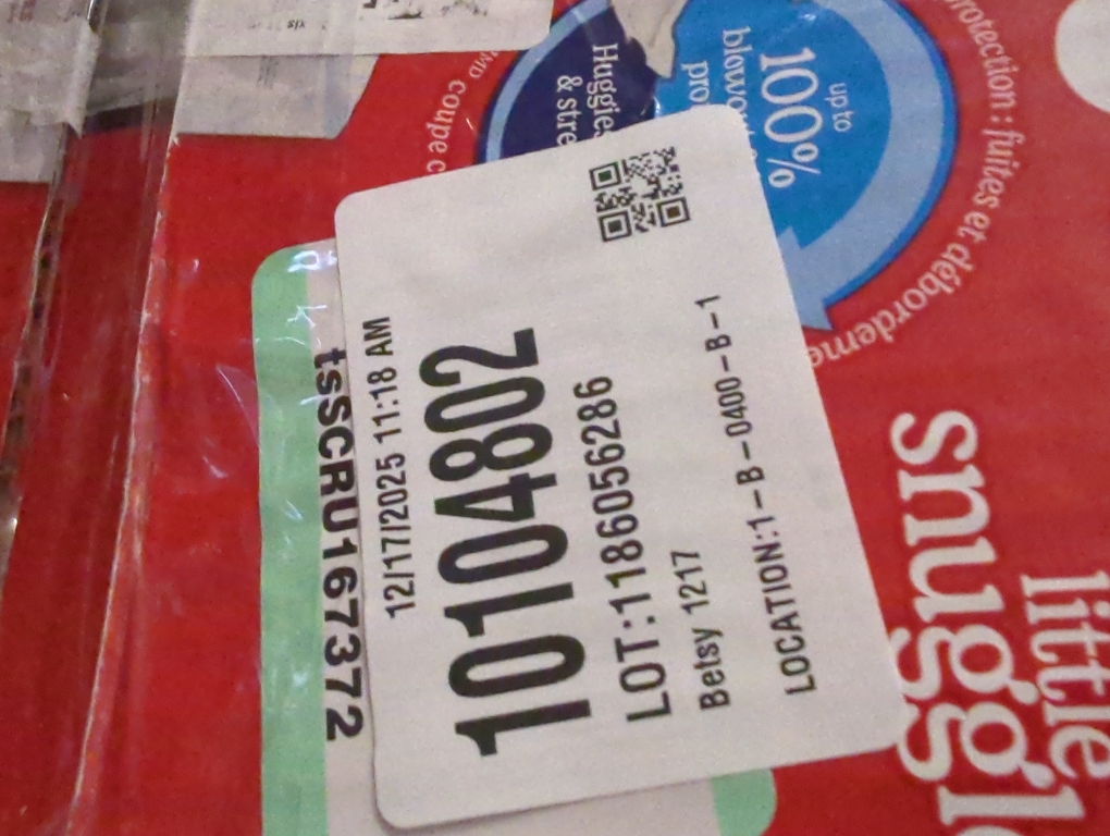 Huggies Newborn Diapers, Little Snugglers Newborn Diapers, Size Newborn (up to 10 lbs), 144 Count