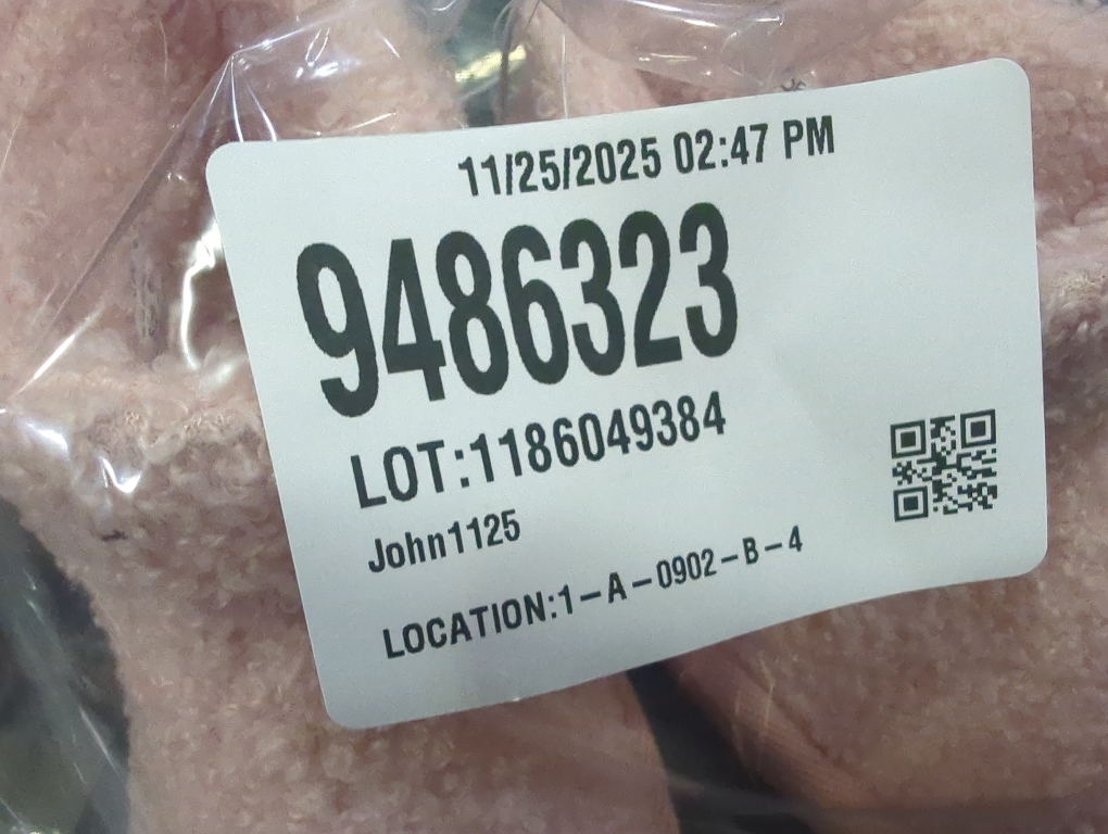 Size 6 kids Color Pink fur boots