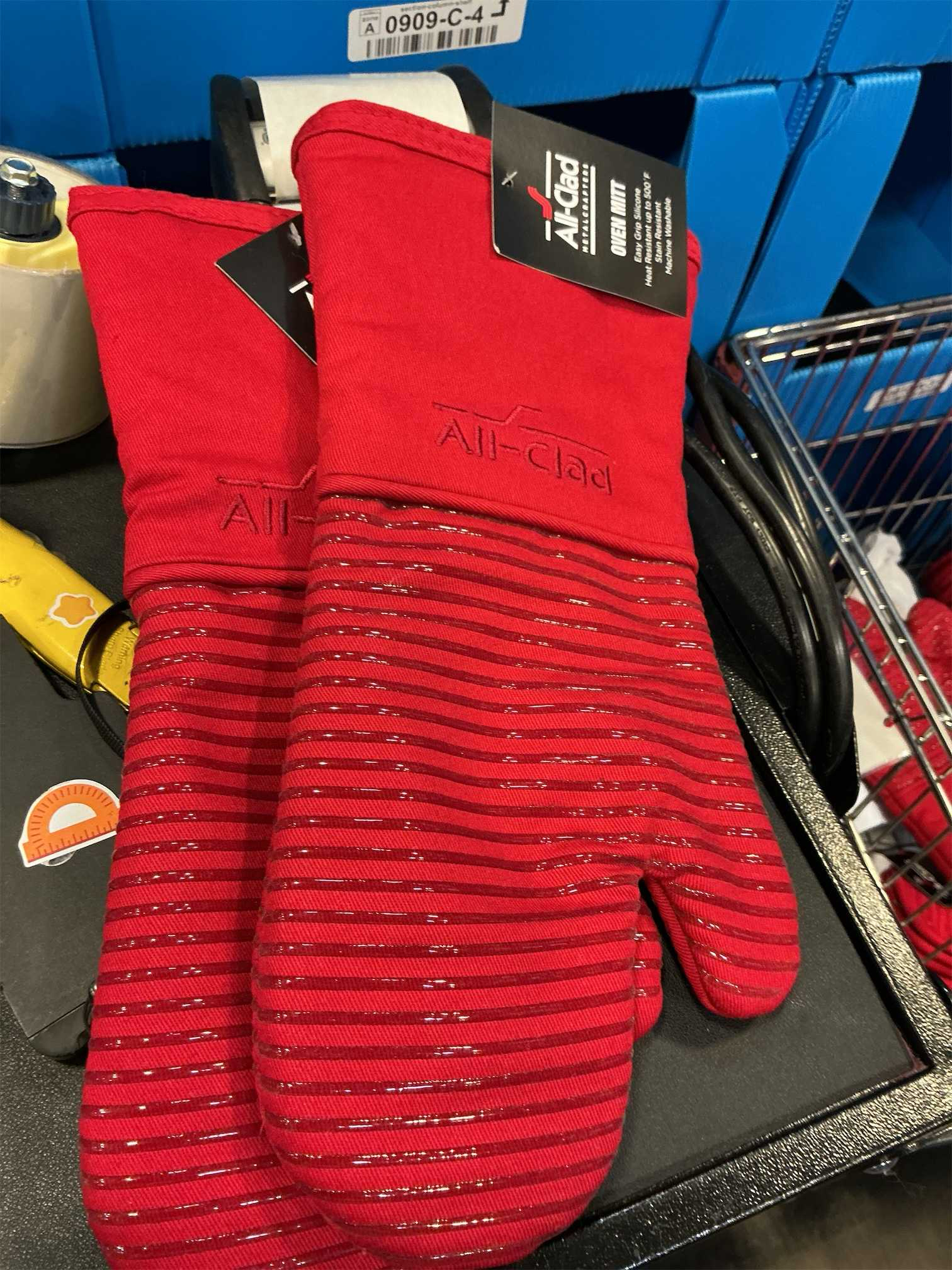 All-Clad Silicone Oven Mitts: Heat Resistant up to 500 Degrees - 100% Cotton & Silicone, 14x7 Oven Mitt for Kitchen and Barbeque, 2-Pack, Chili