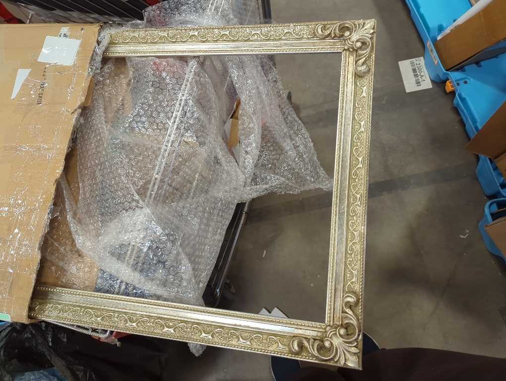 20X30 Traditional compo XL ornate frame, Marble Gold finish, handmade, custom made, handpainted. (20 X 30 FRAME ONLY)