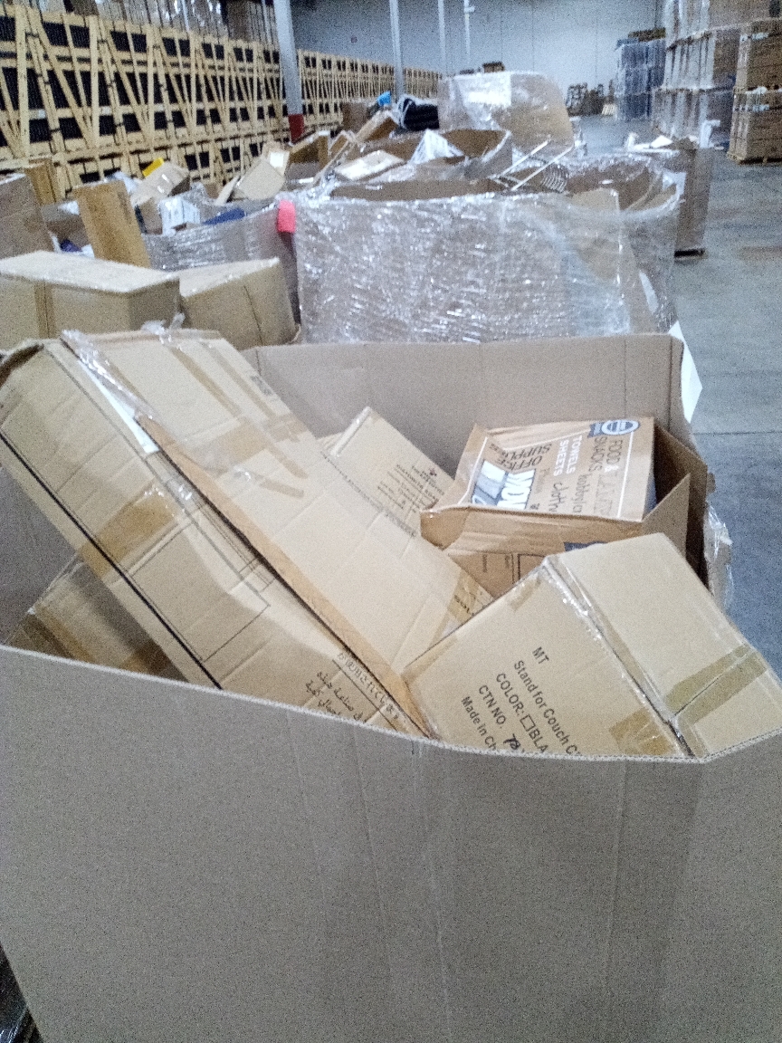Amazon Unscannable Mixed Returns Pallet