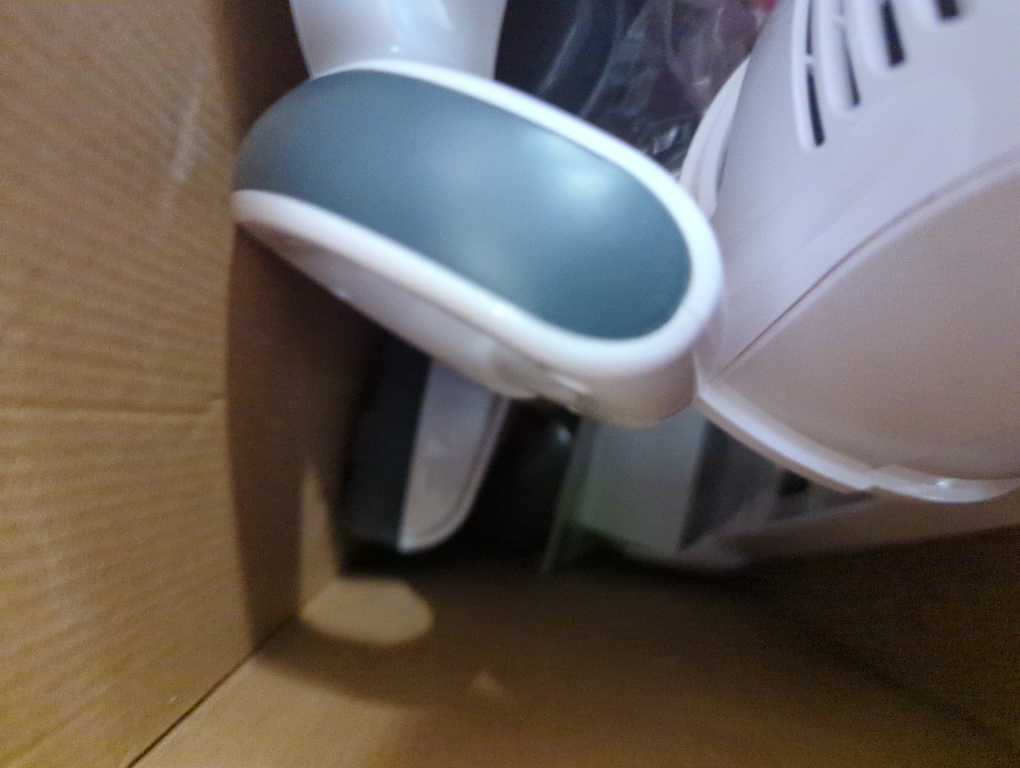 Shark SV1106 Navigator Freestyle Upright Bagless Cordless Stick Vacuum for Carpet, Hard Floor and Pet with XL Dust Cup and 2-Speed Brushroll, White/Grey