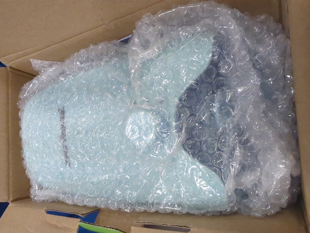 Bubble Machine Automatic Bubble Blower: Durable Bubble Maker 18000  Big Bubbles Per Minute for Indoor Outdoor Wedding Birthday Party - Portable Bubble Machine for Kids Toddlers