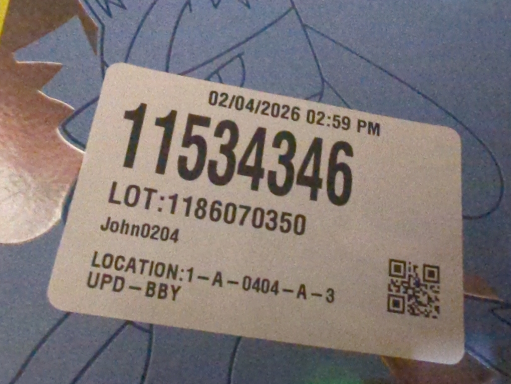 Ultra Pro | Pokemon Elite Series: Lucario 9-Pocket Zippered PRO Binder | Trading Card Game Accessory| Ages 6