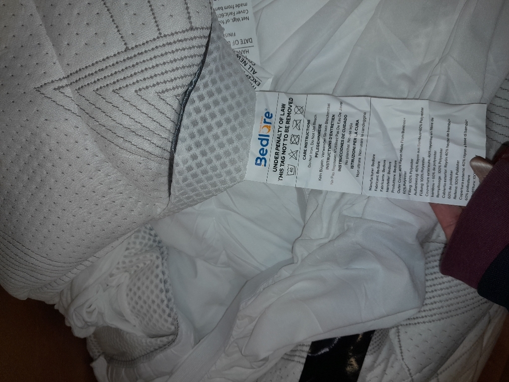 Bedsure California King Mattress Protector Waterproof - Quilted Fitted Cal King Mattress Pad Topper with 8-21 Inches Deep Pocket, Soft Bed Cover Padded, Machine Washable, White,72x84 Inches