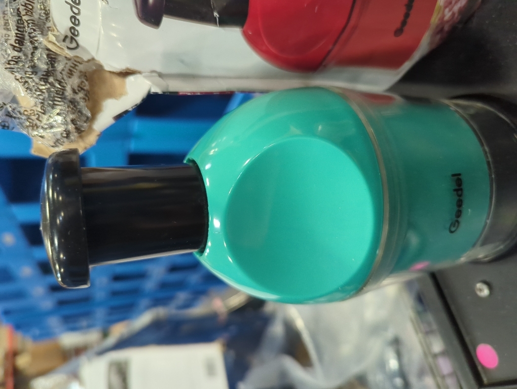 Geedel Food Chopper, Easy to Clean Manual Hand Vegetable Chopper Dicer, Dishwasher Safe Slap Onion Chopper for Veggies Onions Garlic Nuts Salads