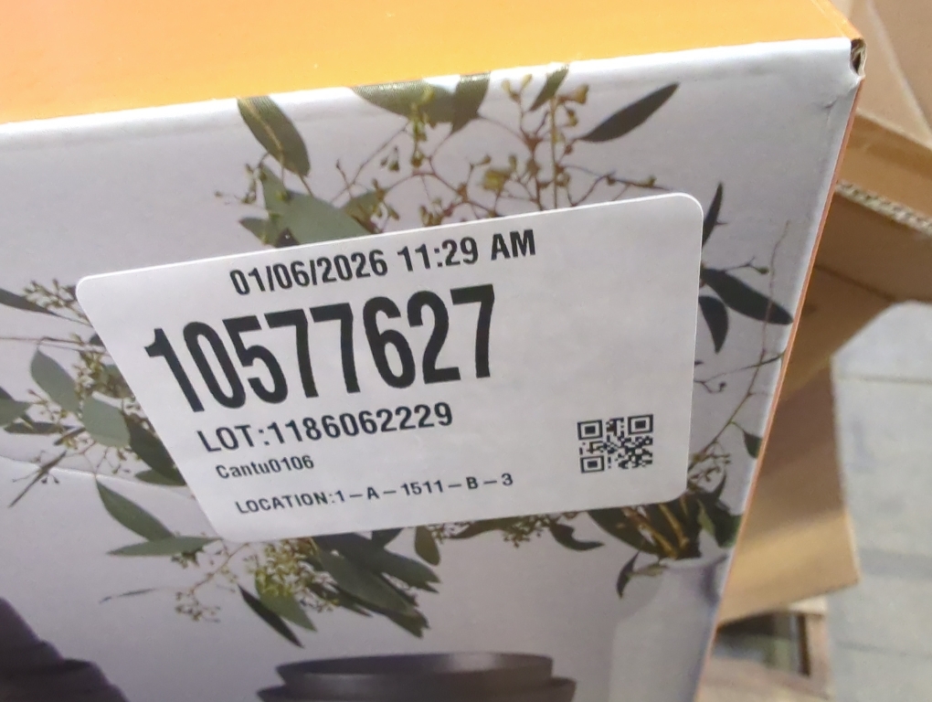 Our Table Landon 16-Piece Dinnerware Set in Pepper