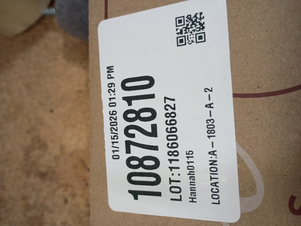 Gusto Nostro Stainless Steel Wine Glass - 18 oz - Cute, Unbreakable Wine Glasses for Travel, Camping and Pool - Fancy, Unique and Cool Portable Metal Wine Glass for Outdoor Events, Picnics (Set of 2)