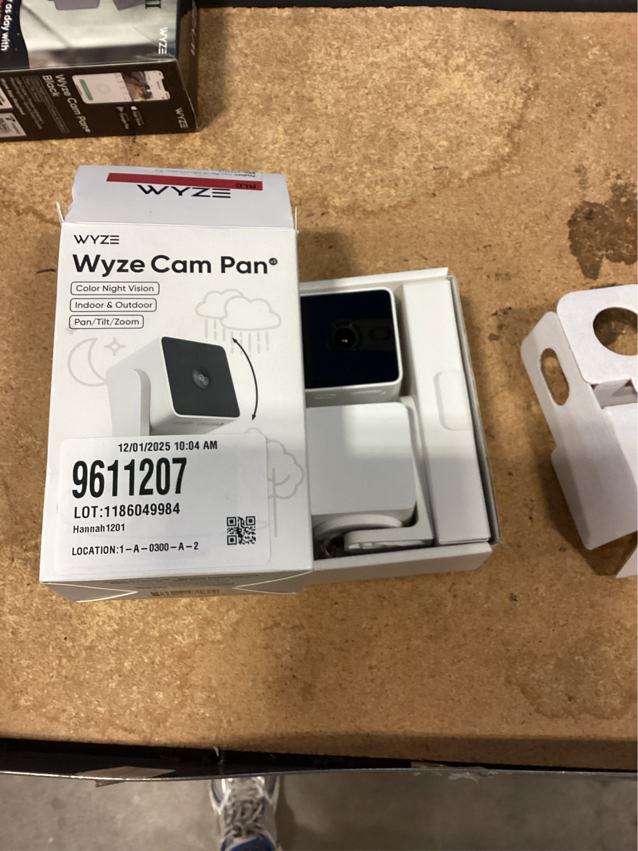 Wyze Pan v3 Wired Indoor/Outdoor 1080P HD Home Security Camera with Privacy Mode