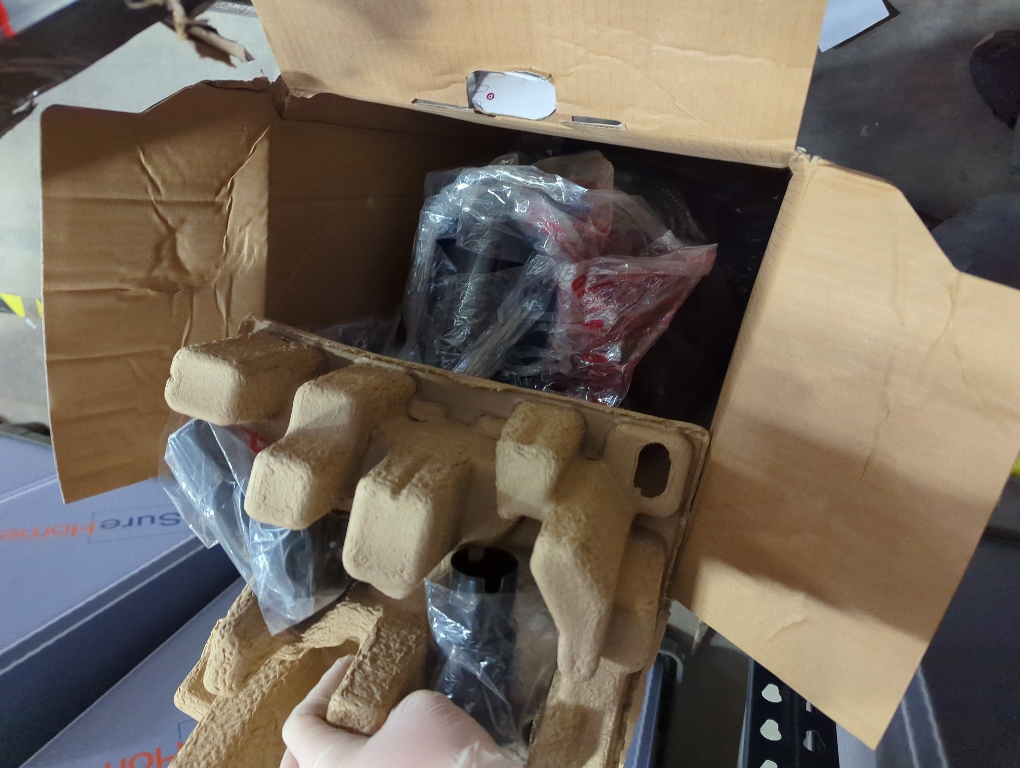 Shark UV725 Navigator Lift-Away with Self Cleaning Brushroll Upright Vacuum with HEPA Filter (Renewed)