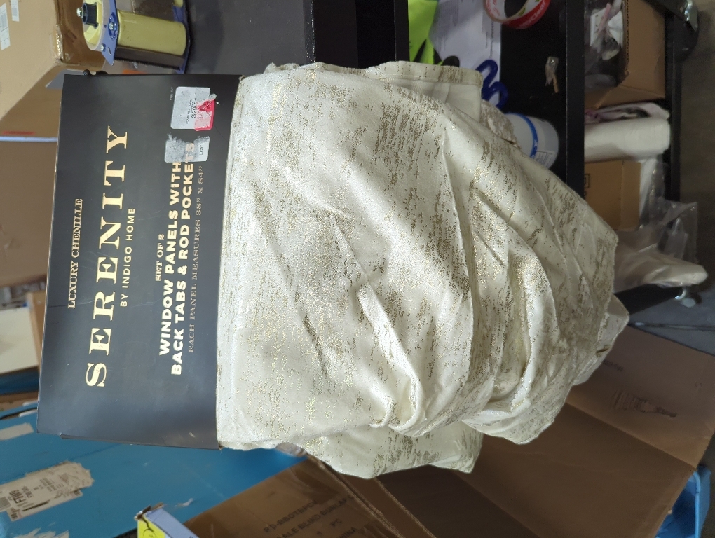 Sun Smart Cassius, Single Total Blackout Curtain for Bedroom, Luxurious Sheen Marble Jacquard, Window Treatment Panel, Rod Pocket Top, Easy to Hang, Fits 1.25 Rod, Machine Washable, 50 x 84 Gold