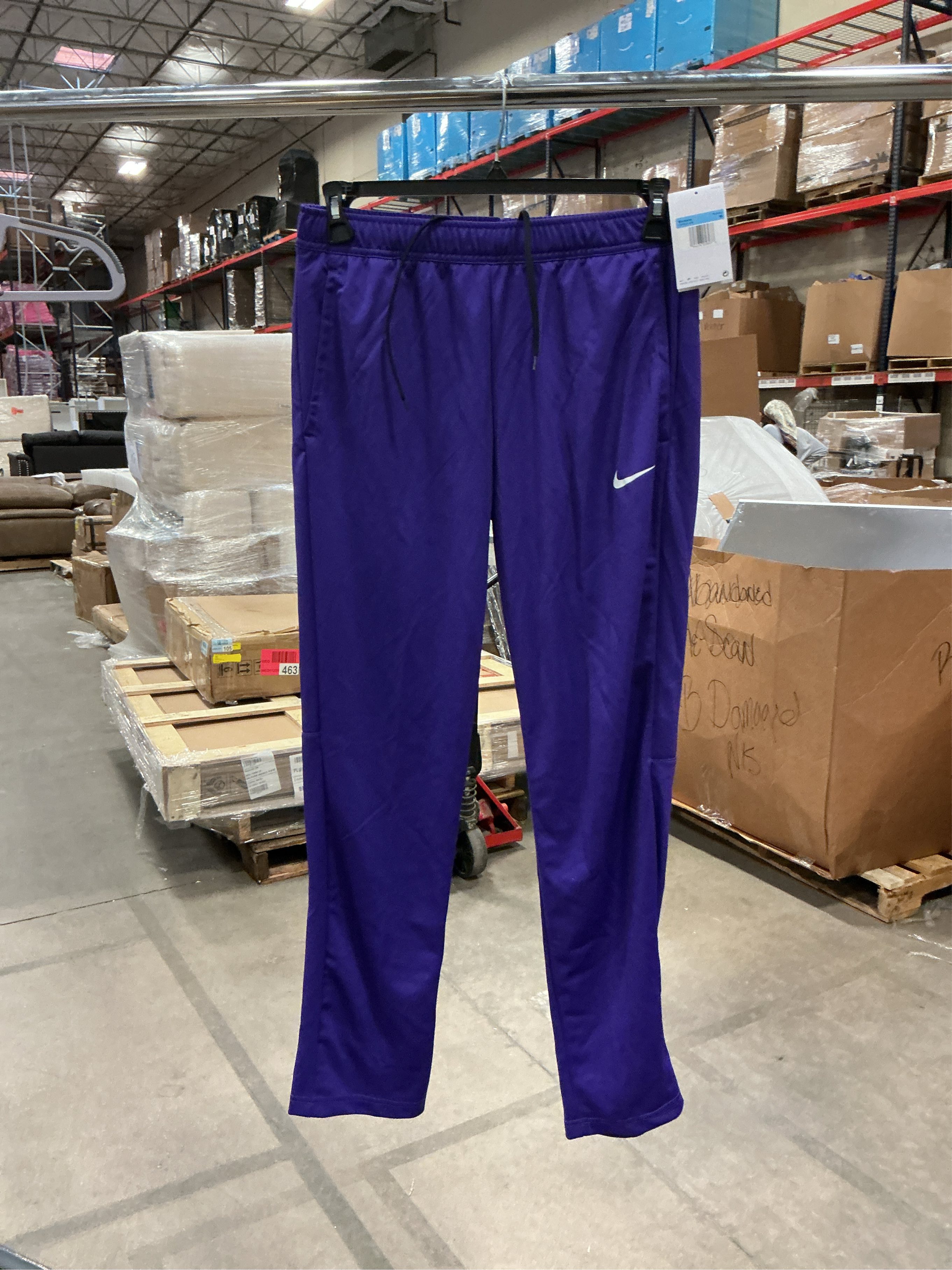SIZE MEDIUM  Nike Women's Epic Knit Pant 2-purple