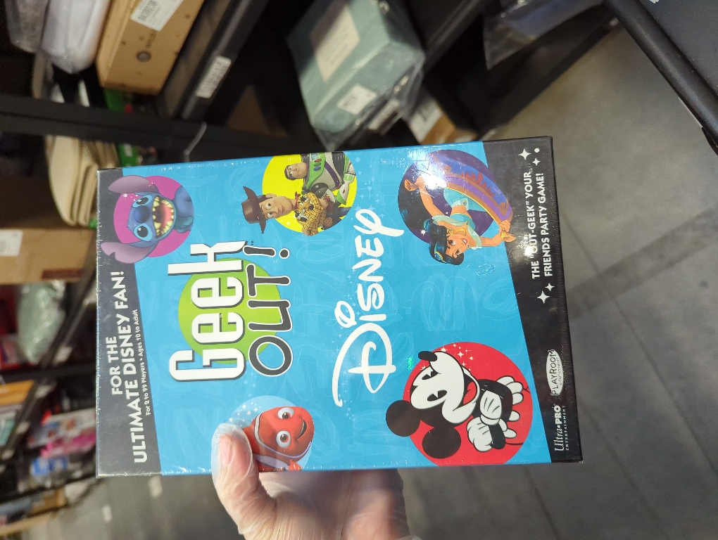 Usaopoly Geek Out! - Disney Edition Board Game