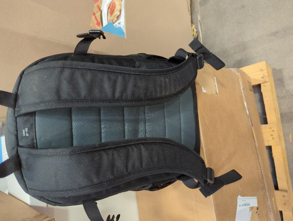 Lowepro Tahoe BP 150, Camera Bag, Lightweight Compact Camera Backpack for Cameras, CSC, DJI Spark Drone, Black, 27.5 x 21.7 x 40.3 cm, Medium LP36892-PWW