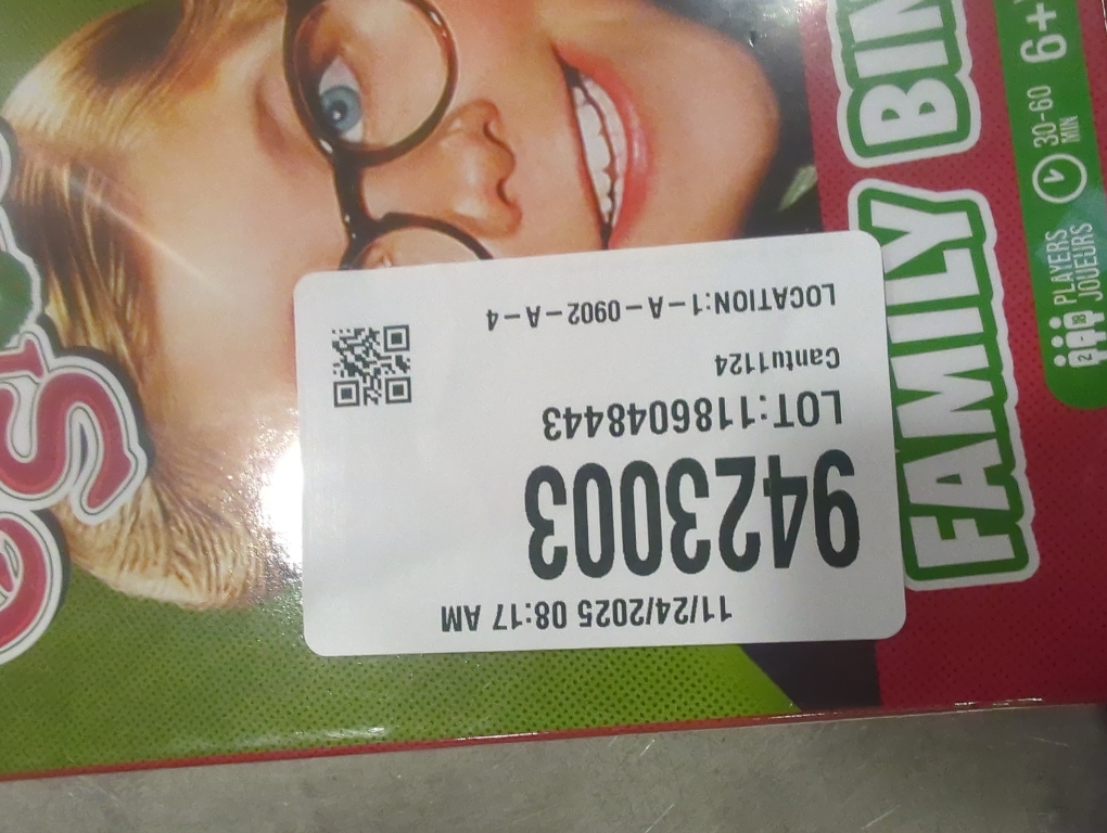 AQUARIUS Christmas Story Family Bingo Game - Fun Family Party Game for Kids, Teens & Adults - Entertaining Game Night Gift - Officially Licensed Merchandise