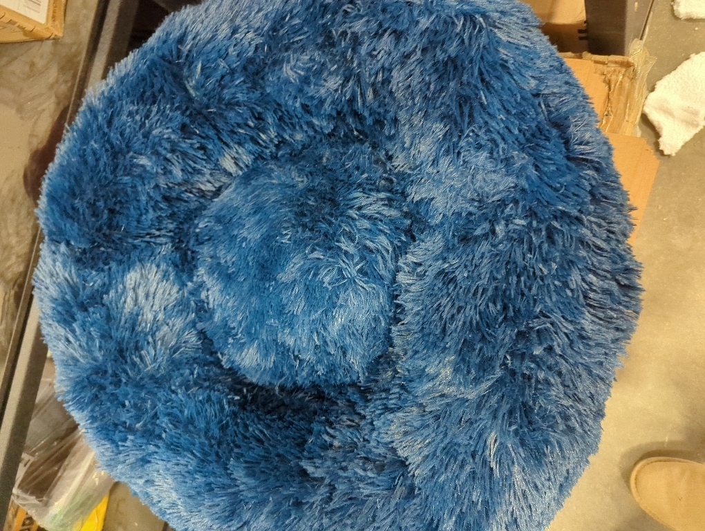 JOLLYVOGUE Calming Small Dog & Cat Bed for Indoor Cats - 20 inches Washable Donut Bed for Kittens & Puppies, Anti-Anxiety Round Fluffy Plush Pet Beds (Fits up to 15 lbs, Blue)